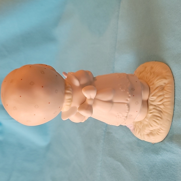 Vintage Precious Moments "We Are God's Workmanship" E-9258 - Picture 3 of 4